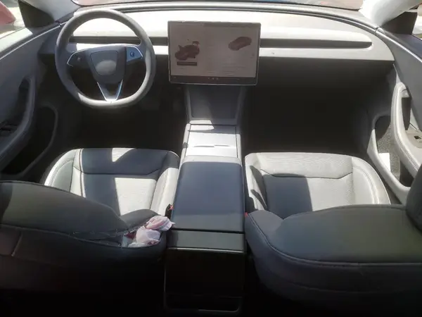 5YJ3E1EA8SF980233 2025 TESLA MODEL 3 - Image 8