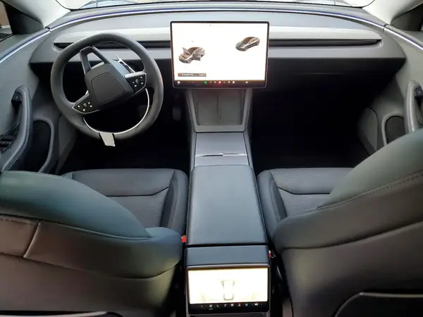 5YJ3E1EA8SF980815 2025 TESLA MODEL 3 - Image 8