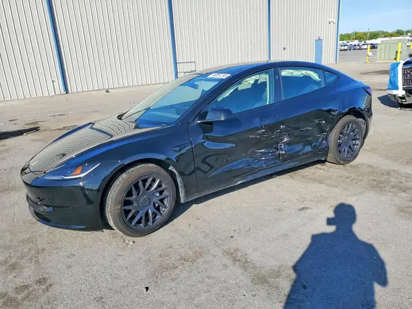 5YJ3E1EA8SF981091 2025 TESLA MODEL 3 - Image 1