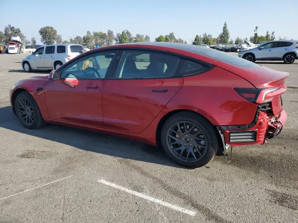 5YJ3E1EA8SF982354 2025 TESLA MODEL 3 - Image 2