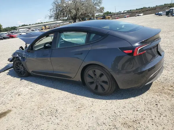 5YJ3E1EA8SF985948 2025 TESLA MODEL 3 - Image 2