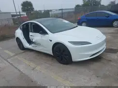 5YJ3E1EA8SF988090 2025 TESLA MODEL 3