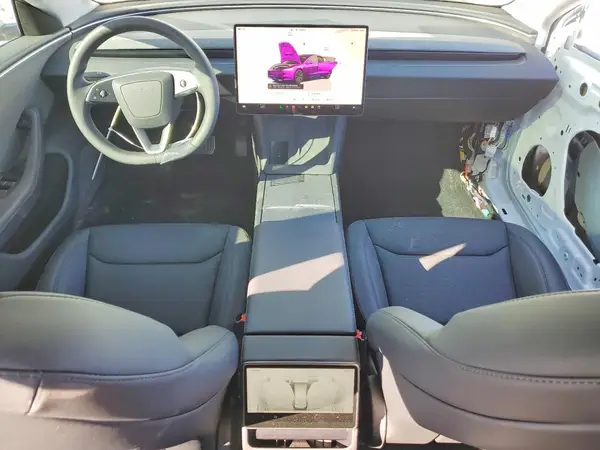 5YJ3E1EA8TF116140 2026 TESLA MODEL 3 - Image 8