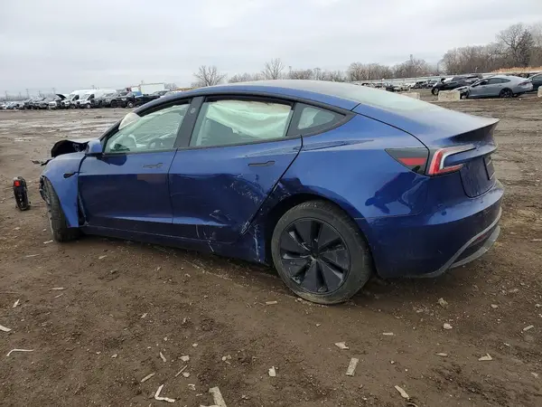 5YJ3E1EA8TF117241 2026 TESLA MODEL 3 - Image 2