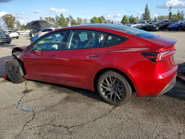 5YJ3E1EA8TF128241 2026 TESLA MODEL 3 - Image 2