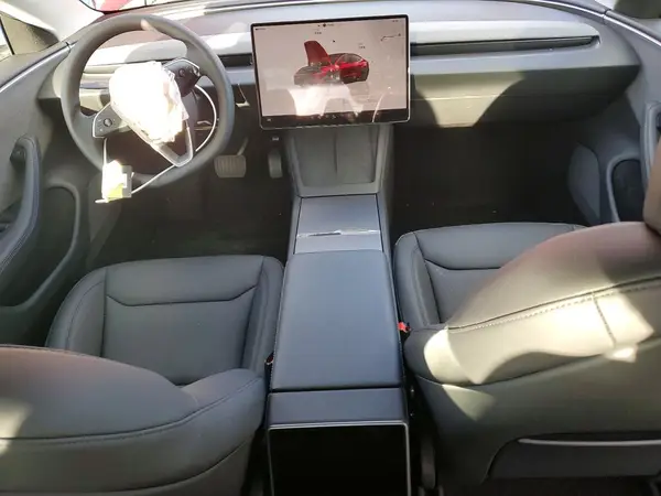 5YJ3E1EA8TF128241 2026 TESLA MODEL 3 - Image 8