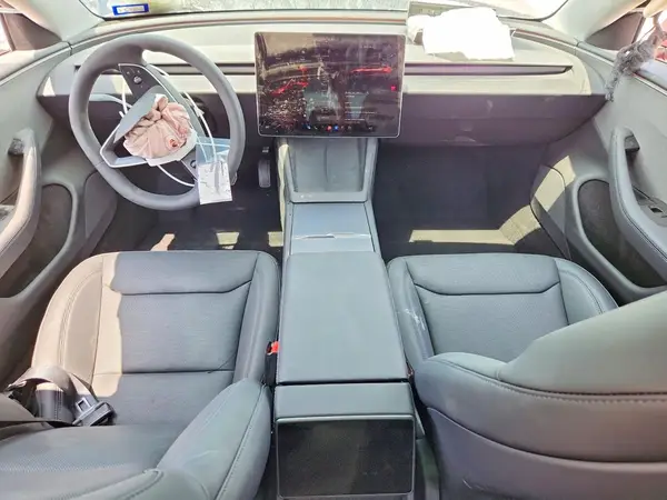 5YJ3E1EA8TF148473 2026 TESLA MODEL 3 - Image 8