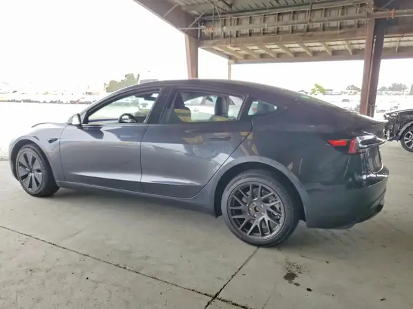 5YJ3E1EA8TF154788 2026 TESLA MODEL 3 - Image 2