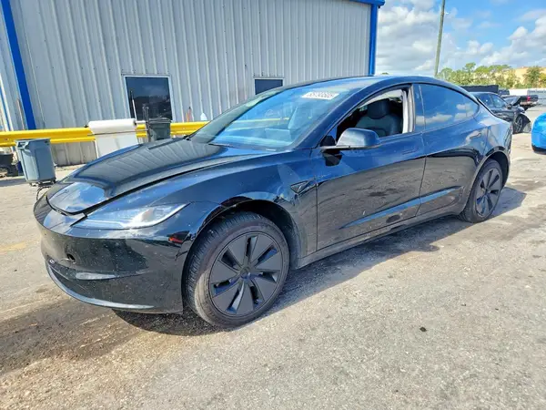5YJ3E1EA8TF155455 2026 TESLA MODEL 3 - Image 1
