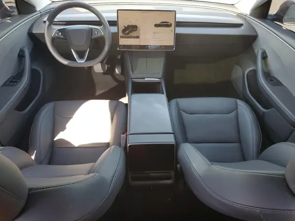 5YJ3E1EA8TF167265 2026 TESLA MODEL 3 - Image 8