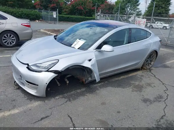 5YJ3E1EA9HF000694 2017 TESLA MODEL 3 - Image 2
