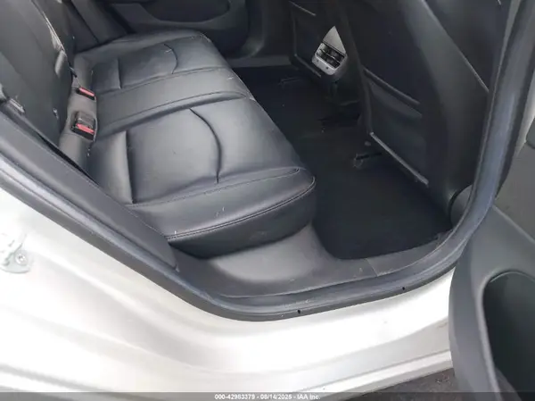 5YJ3E1EA9HF000694 2017 TESLA MODEL 3 - Image 8