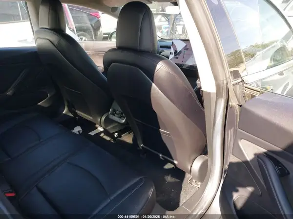 5YJ3E1EA9HF001294 2017 TESLA MODEL 3 - Image 8