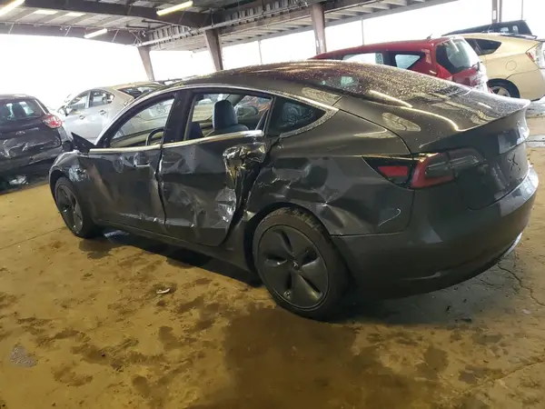 5YJ3E1EA9JF002855 2018 TESLA MODEL 3 - Image 2