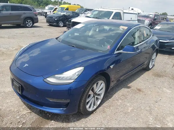 5YJ3E1EA9JF003729 2018 TESLA MODEL 3 - Image 2