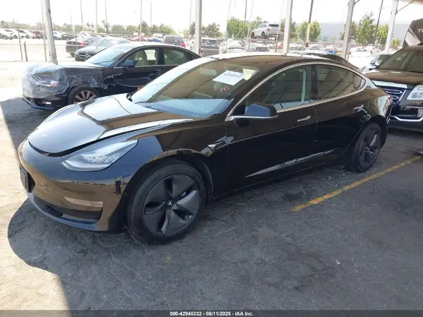 5YJ3E1EA9JF003908 2018 TESLA MODEL 3 - Image 2