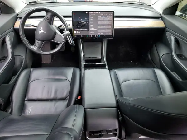 5YJ3E1EA9JF004945 2018 TESLA MODEL 3 - Image 8
