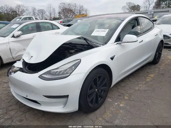 5YJ3E1EA9JF005691 2018 TESLA MODEL 3 - Image 2