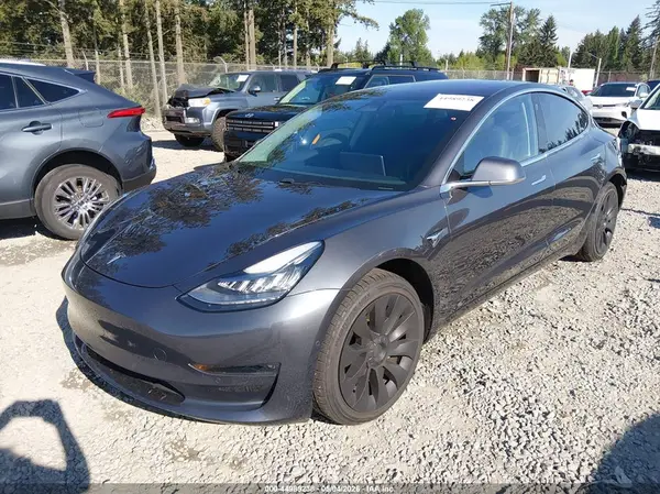 5YJ3E1EA9JF006923 2018 TESLA MODEL 3 - Image 2