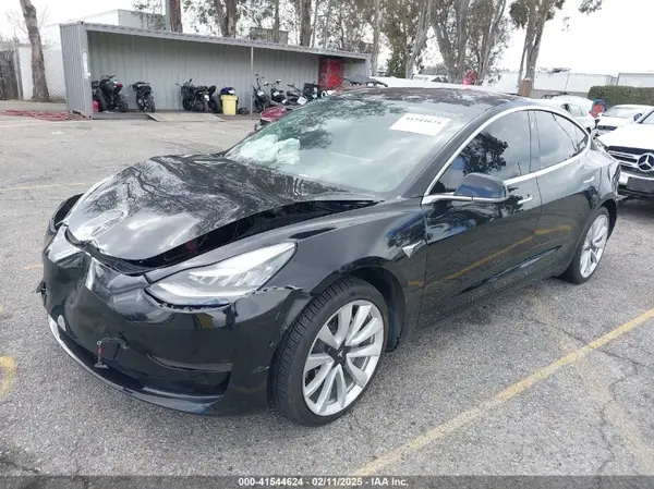 5YJ3E1EA9JF009384 2018 TESLA MODEL 3 - Image 2