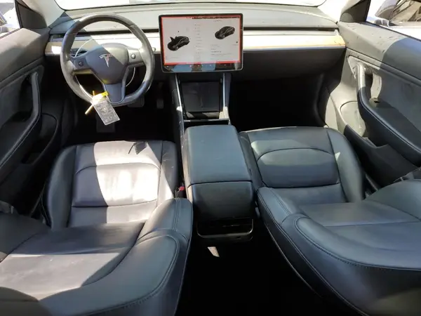 5YJ3E1EA9JF010714 2018 TESLA MODEL 3 - Image 8