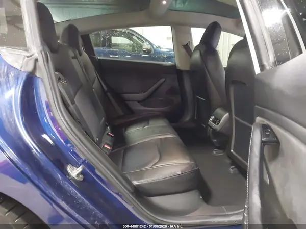 5YJ3E1EA9JF013077 2018 TESLA MODEL 3 - Image 8