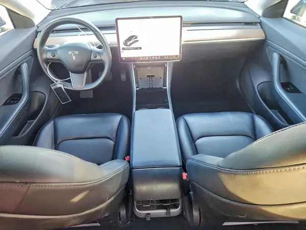 5YJ3E1EA9JF014049 2018 TESLA MODEL 3 - Image 8