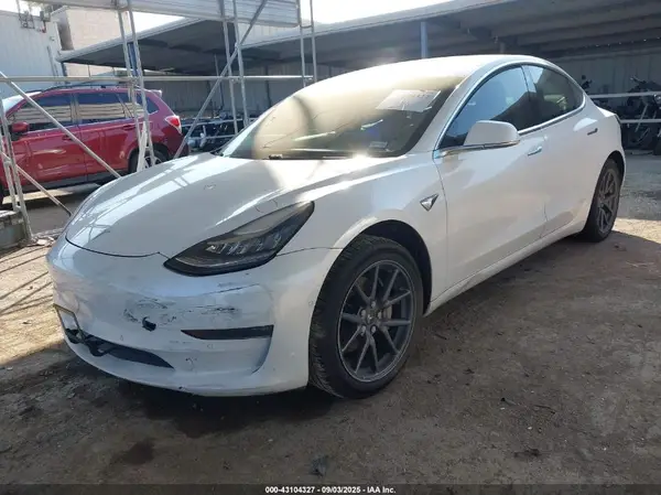 5YJ3E1EA9JF017324 2018 TESLA MODEL 3 - Image 2