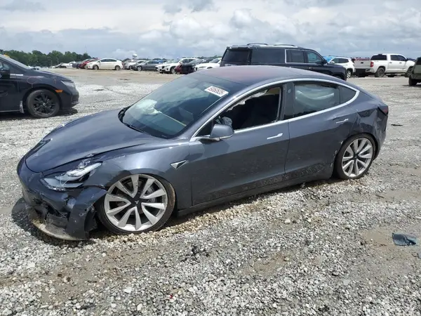 5YJ3E1EA9JF017680 2018 TESLA MODEL 3 - Image 1
