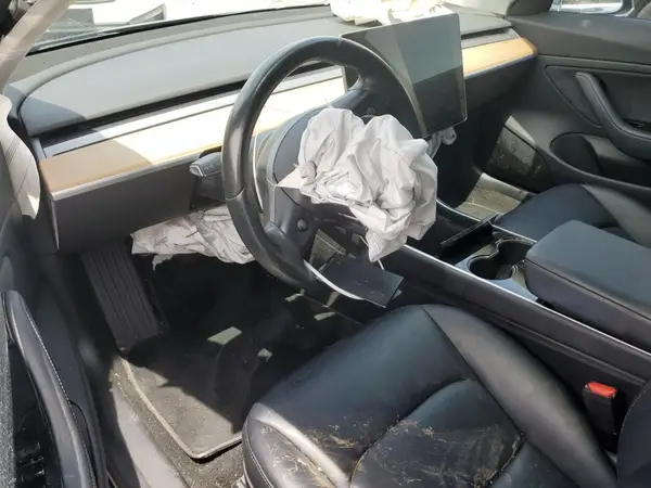 5YJ3E1EA9JF017680 2018 TESLA MODEL 3 - Image 8