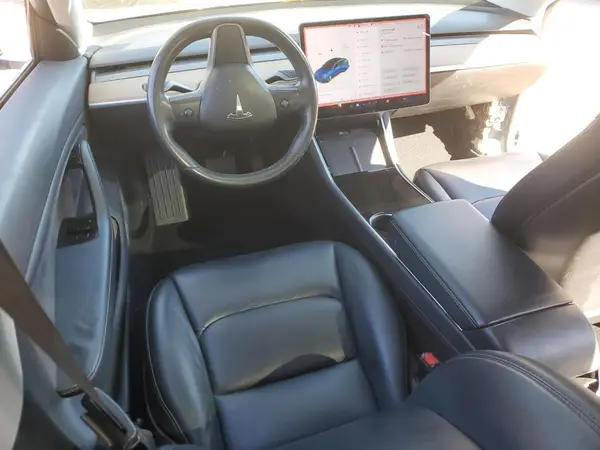 5YJ3E1EA9JF018201 2018 TESLA MODEL 3 - Image 8