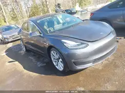 5YJ3E1EA9JF020031 2018 TESLA MODEL 3
