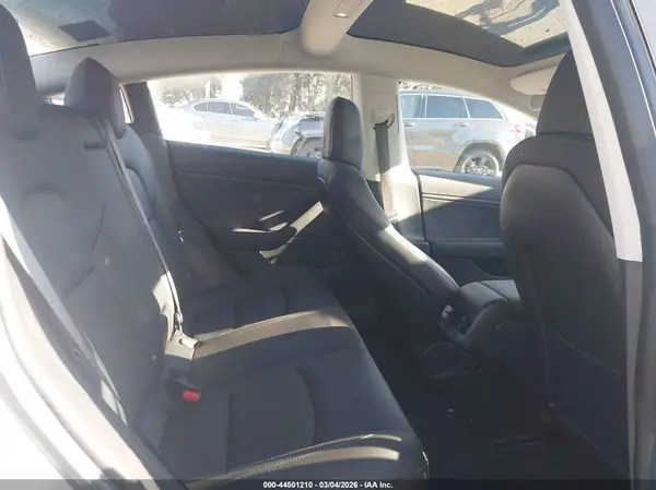 5YJ3E1EA9JF020191 2018 TESLA MODEL 3 - Image 8