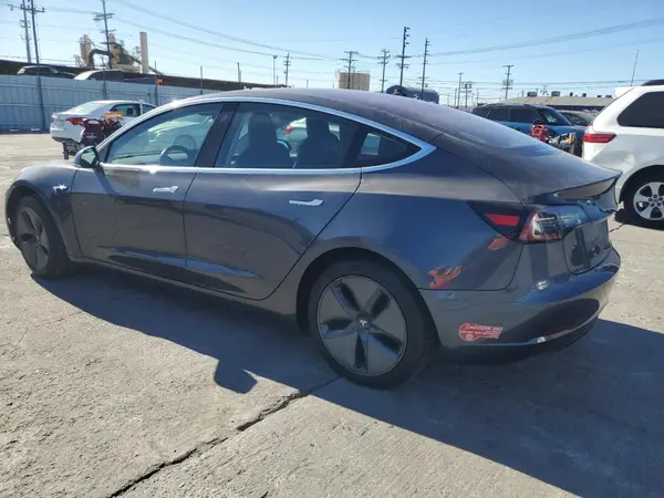 5YJ3E1EA9JF021731 2018 TESLA MODEL 3 - Image 2