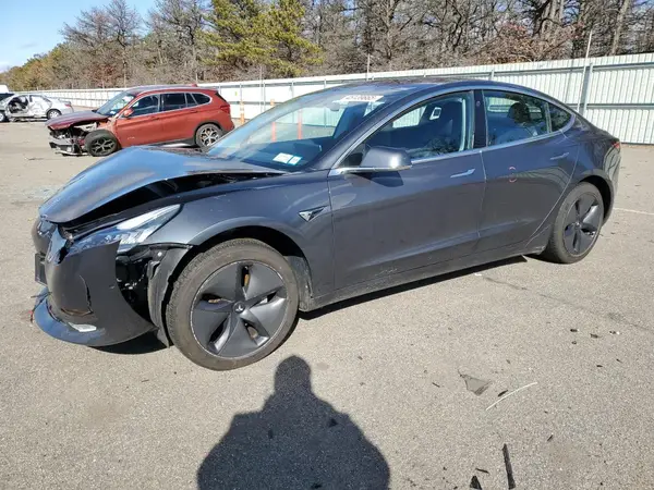 5YJ3E1EA9JF021843 2018 TESLA MODEL 3 - Image 1