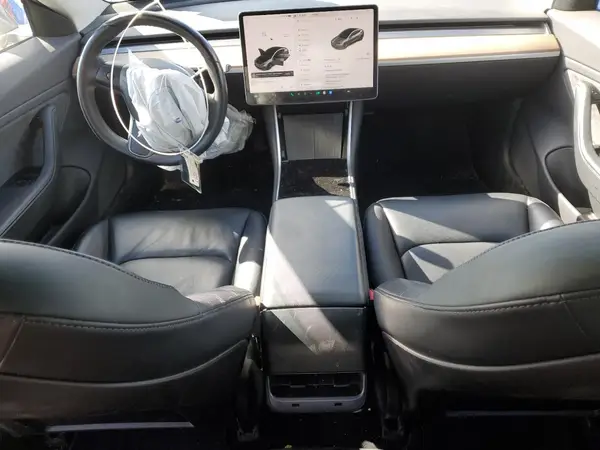 5YJ3E1EA9JF021843 2018 TESLA MODEL 3 - Image 8