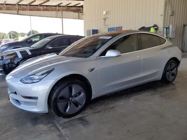 5YJ3E1EA9JF022006 2018 TESLA MODEL 3 - Image 1