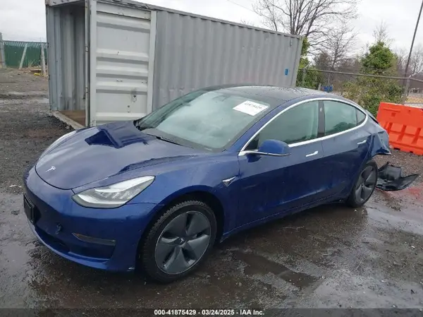 5YJ3E1EA9JF022782 2018 TESLA MODEL 3 - Image 2