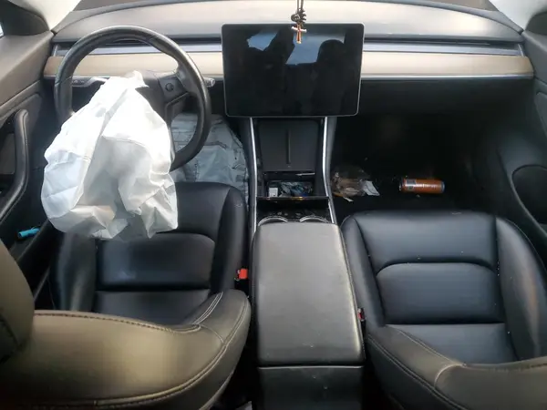 5YJ3E1EA9JF026962 2018 TESLA MODEL 3 - Image 7