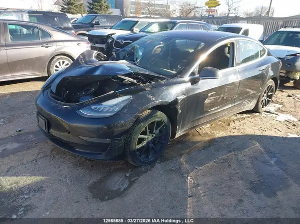 5YJ3E1EA9JF028436 2018 TESLA MODEL 3 - Image 2