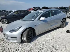 5YJ3E1EA9JF030655 2018 TESLA MODEL 3
