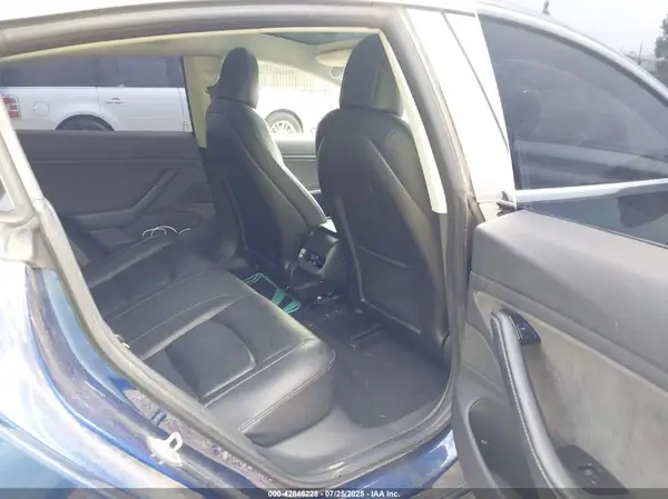 5YJ3E1EA9JF030915 2018 TESLA MODEL 3 - Image 8