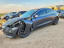5YJ3E1EA9JF031580 2018 TESLA MODEL 3
