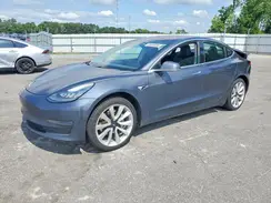 5YJ3E1EA9JF032051 2018 TESLA MODEL 3