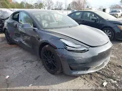 5YJ3E1EA9JF036763 2018 TESLA MODEL 3