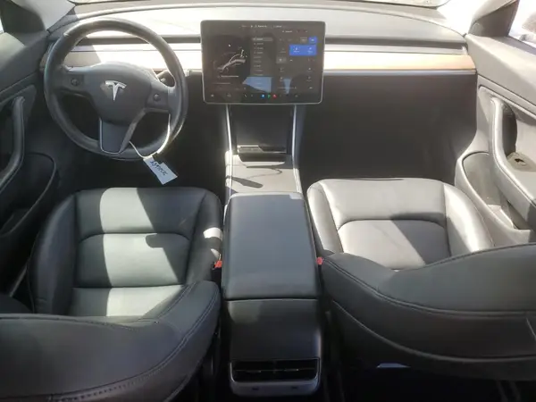 5YJ3E1EA9JF037993 2018 TESLA MODEL 3 - Image 8