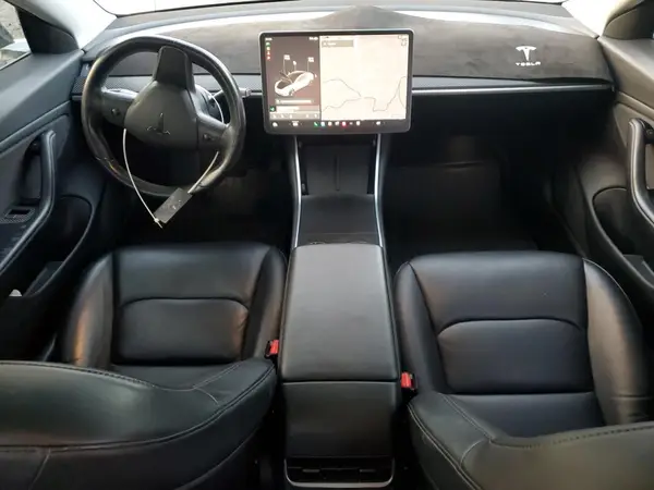 5YJ3E1EA9JF039355 2018 TESLA MODEL 3 - Image 8