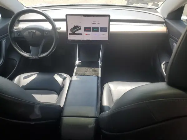 5YJ3E1EA9JF039646 2018 TESLA MODEL 3 - Image 8