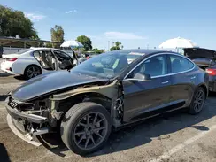 5YJ3E1EA9JF040604 2018 TESLA MODEL 3