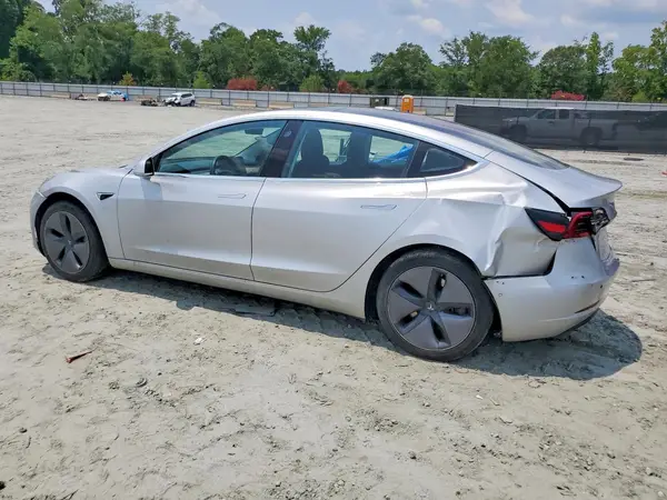 5YJ3E1EA9JF040831 2018 TESLA MODEL 3 - Image 2